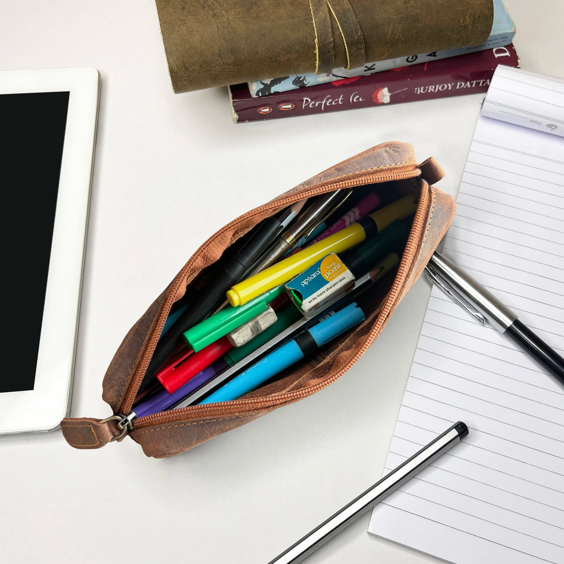 Leo Full Grain Leather Pencil Case – Handcrafted Pen Pouch Zipper Pencil Organizer