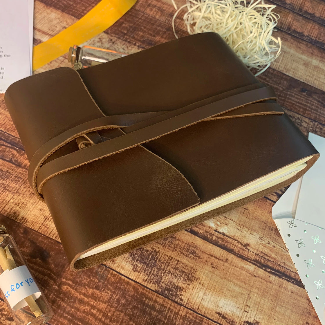 Tuscan Photo Album (Medium)