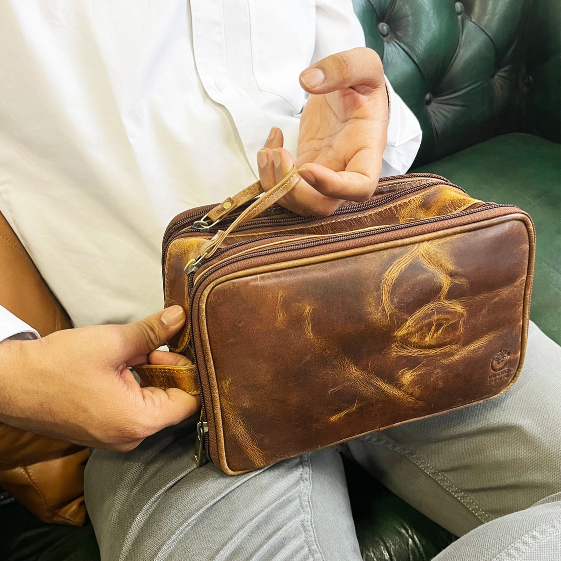Wren Leather Toiletry Bag for Women Men By Rustic Town
