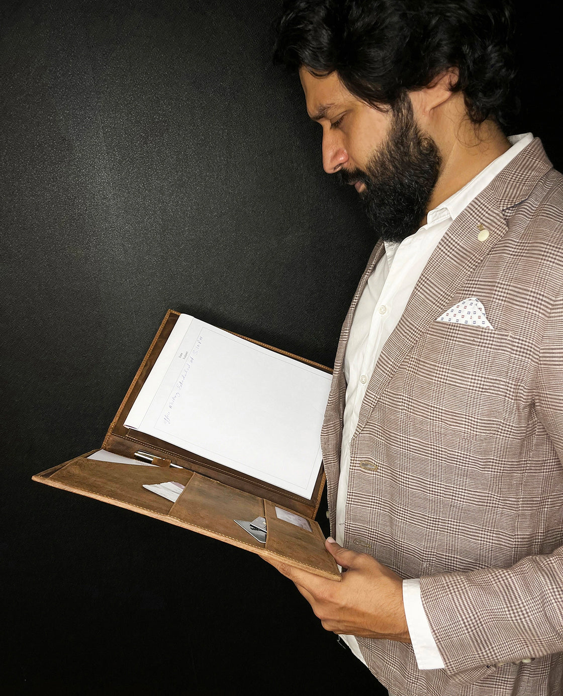 Royal Leather Portfolio (Tan)