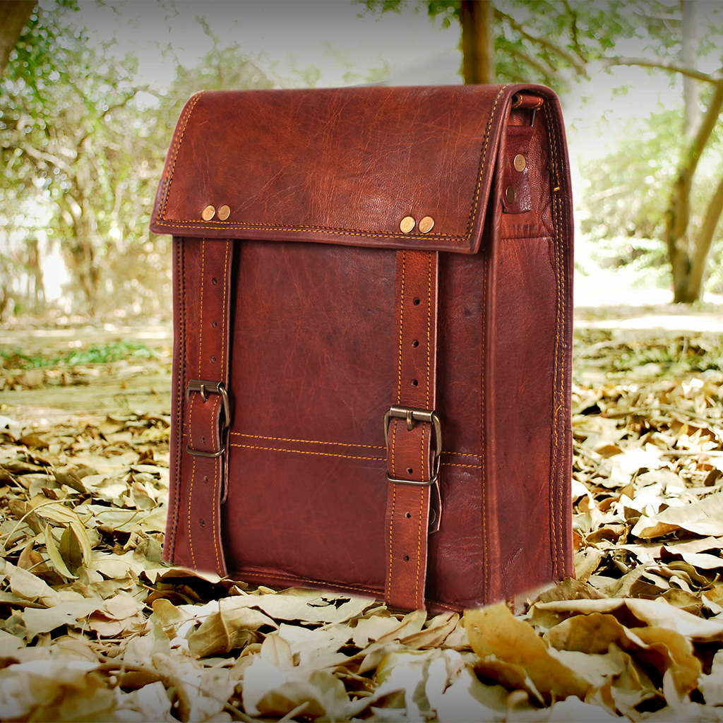 Zeus 11" Leather Crossbody iPad Messenger Bag